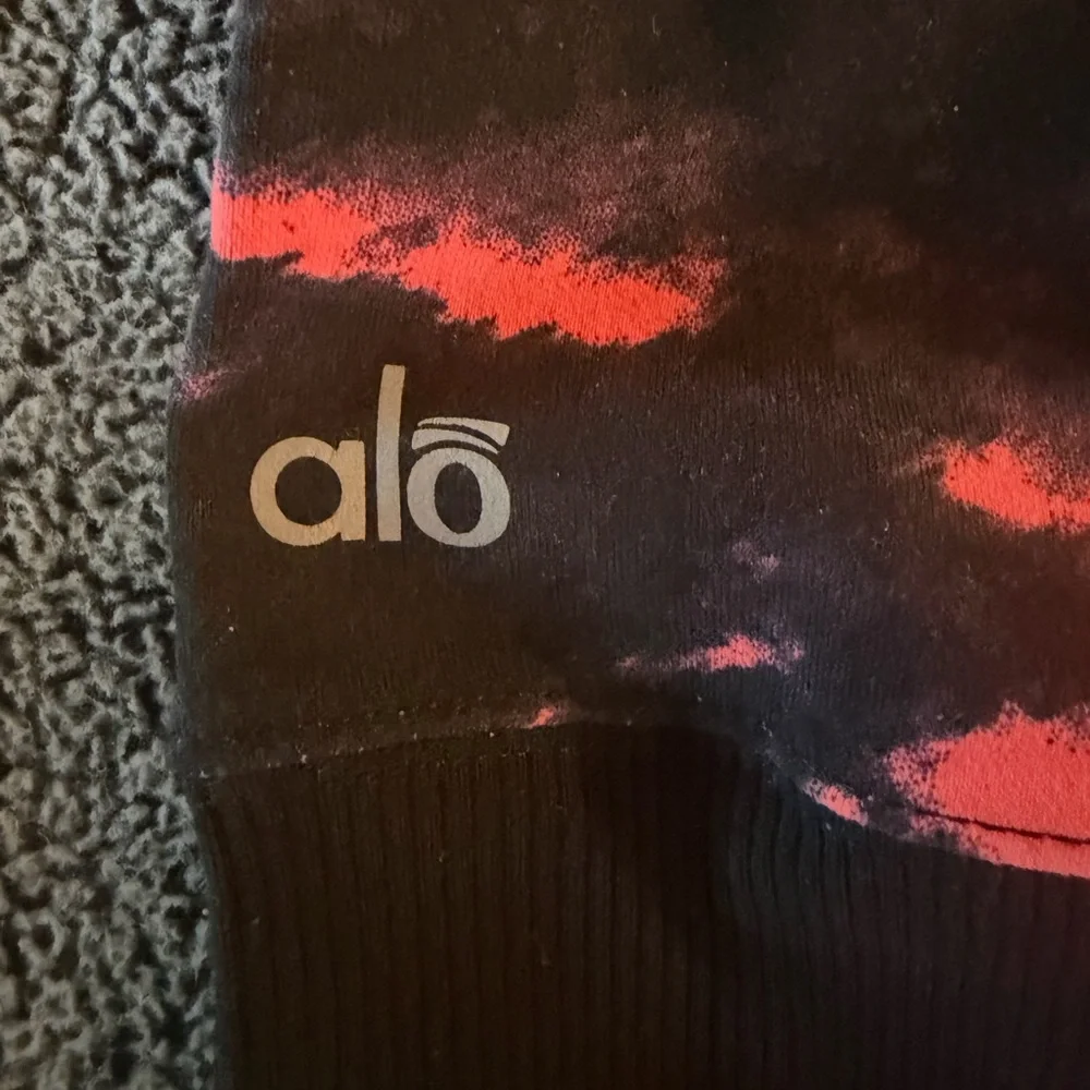 Alo Yoga Abstract‎ Print Leggings Size S